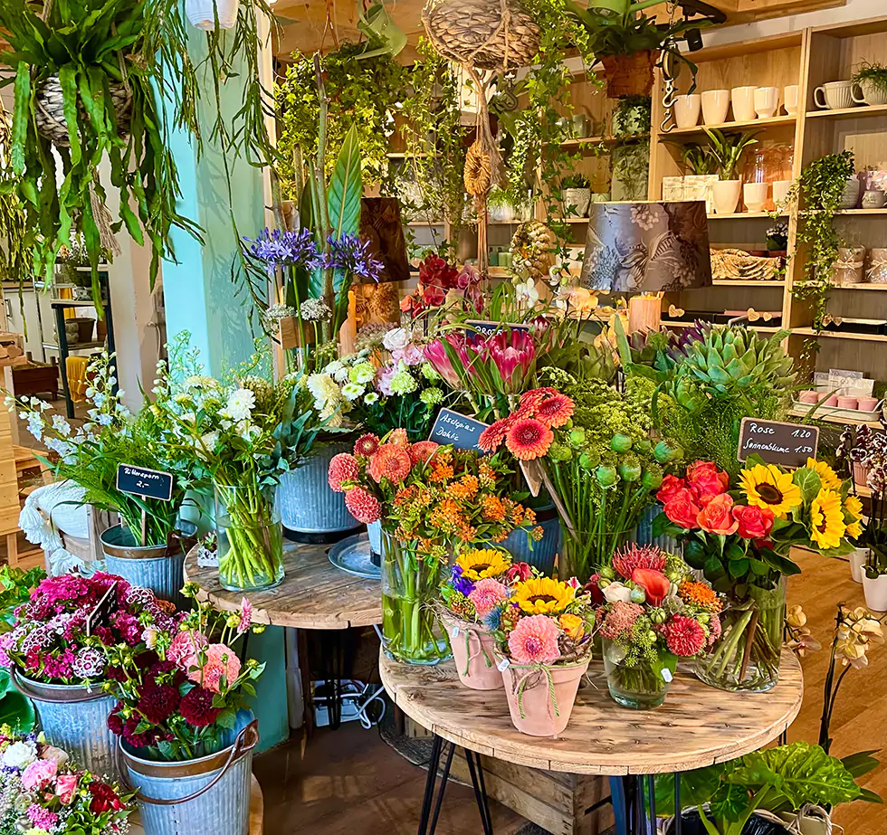 Wir bekommen täglich marktfrische Blumen für unsere Kunden