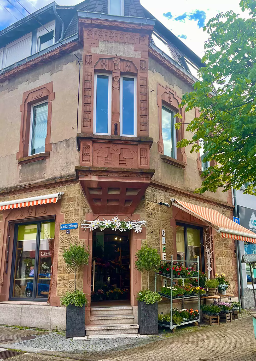 Die Greenery von außen, das Bluemnfachgeschäft in Östringen